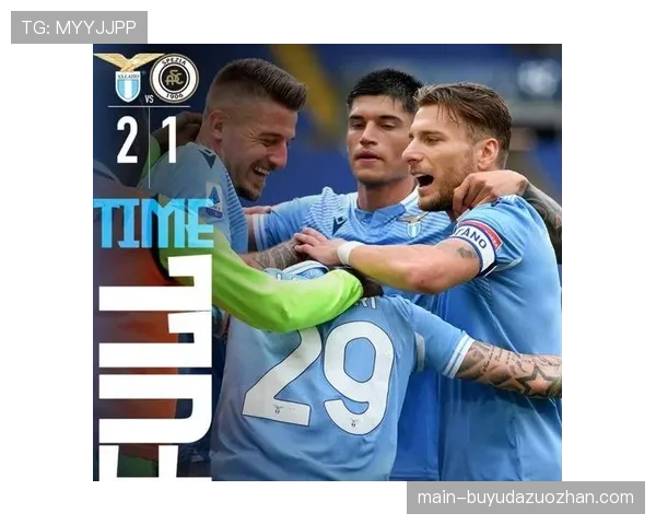 法兰克福战术革新见效,格拉斯纳4-2-3-1体系成功 法兰克福战术革新见效,格拉斯纳4-2-3-1体系成功