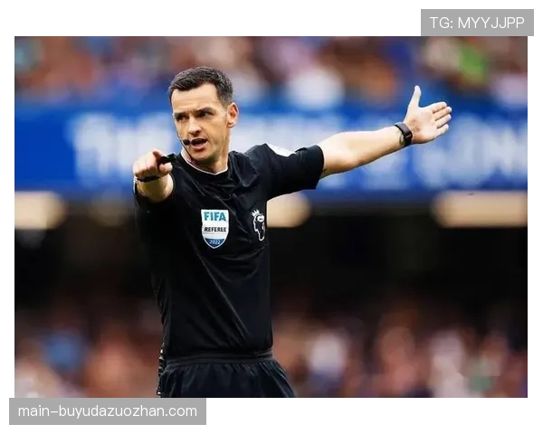 英超裁判组换岗制度试行,执法公正性提升 英超裁判组换岗制度试行,执法公正性提升